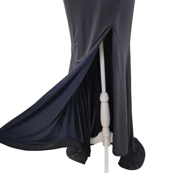 Sherri Hill Two Piece Shimmery Sleeveless Cross Stitch Beaded Gown Size 4 - Picture 8 of 12